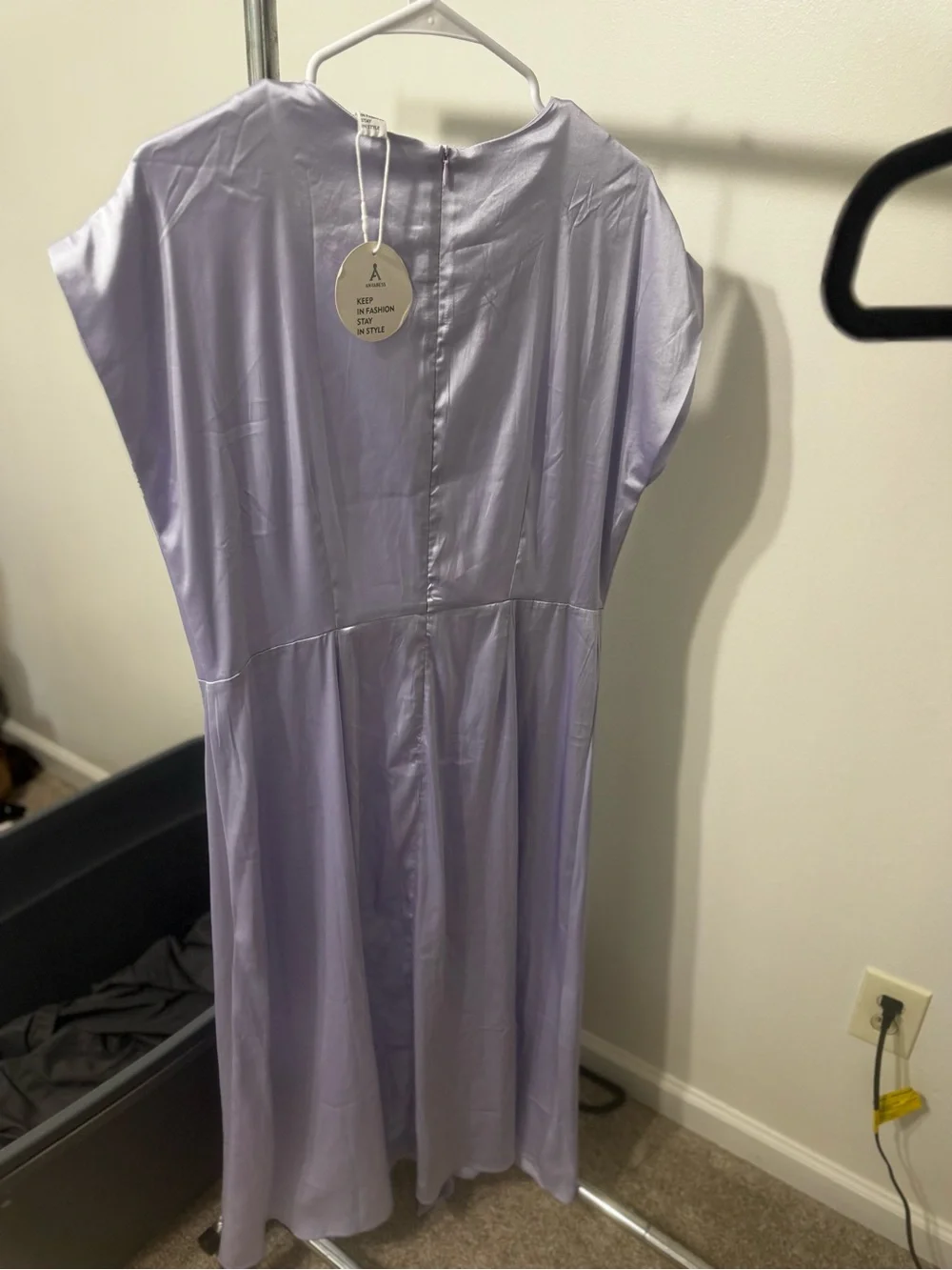ANRABESS Lavender Satin Twist Front Maxi Dress Women’s Large NWT - Picture 4 of 8